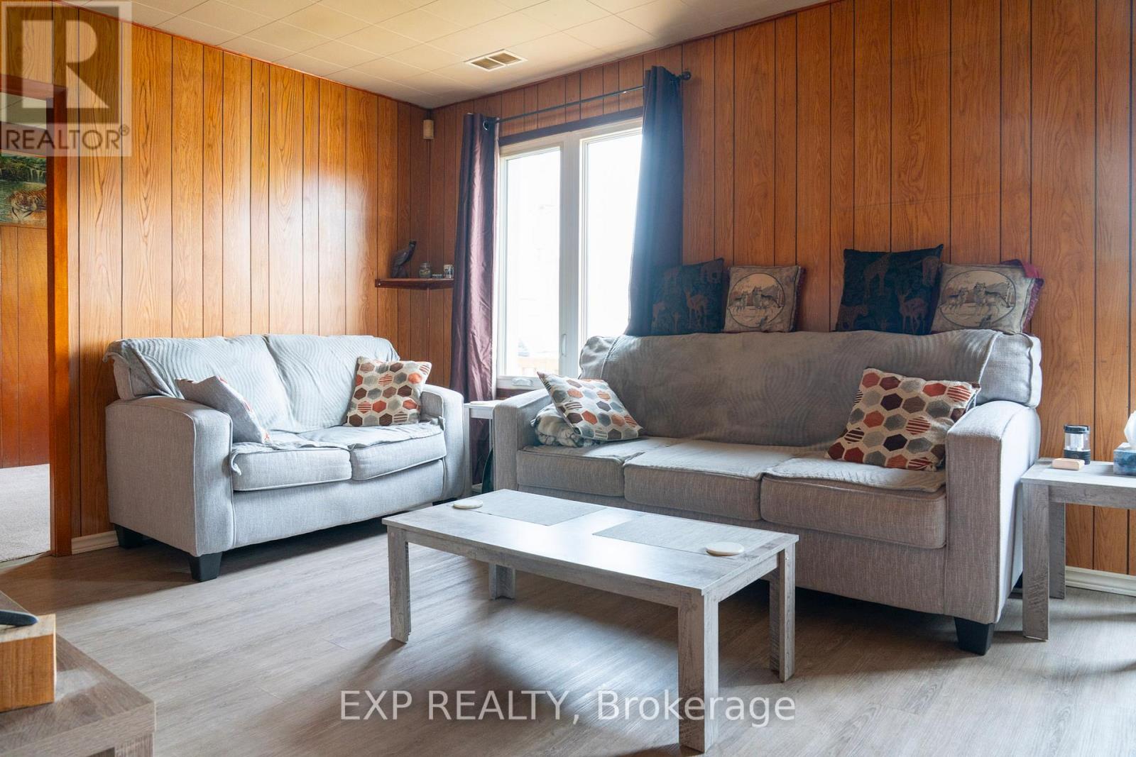 125 GRANTHAM AVENUE S - 10