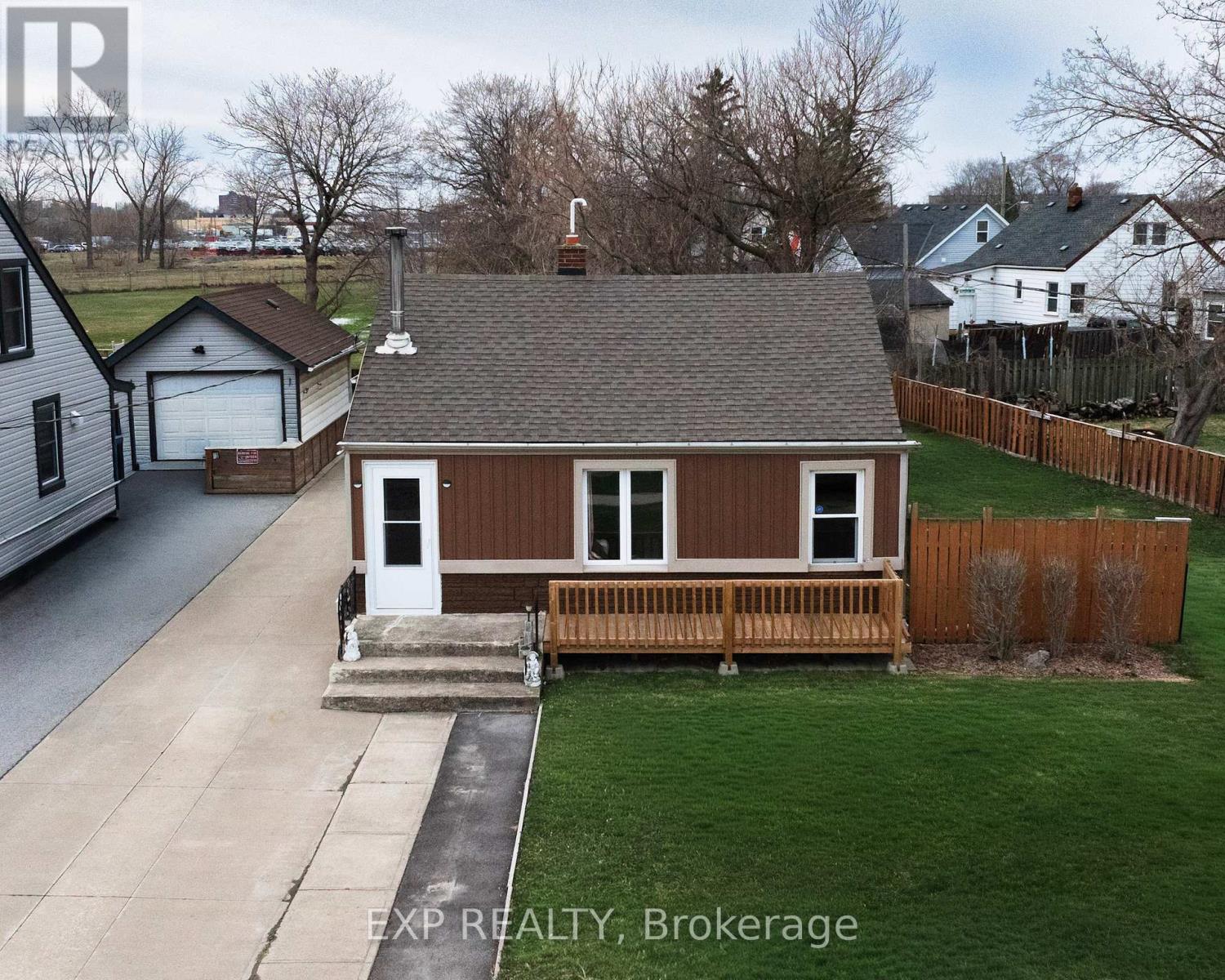 125 GRANTHAM AVENUE S - 21