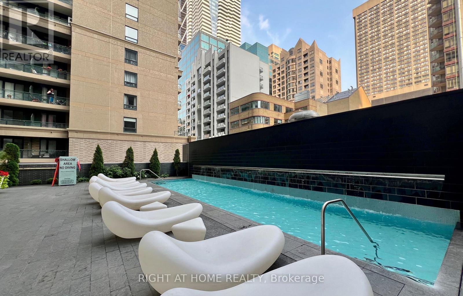 #2206 42 CHARLES STREET E - 5