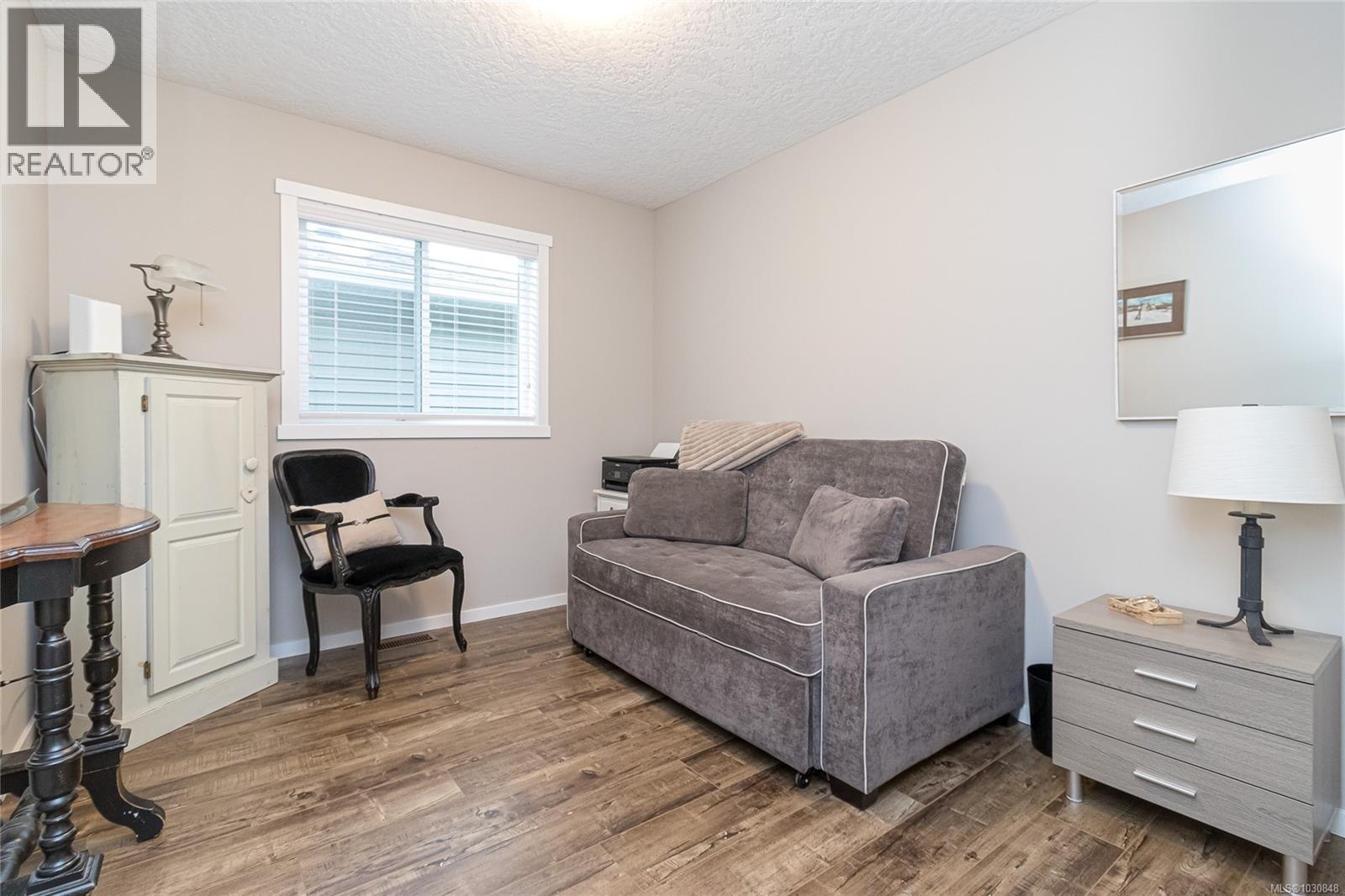 24 7650 Qwuc chus Lane, Central Saanich