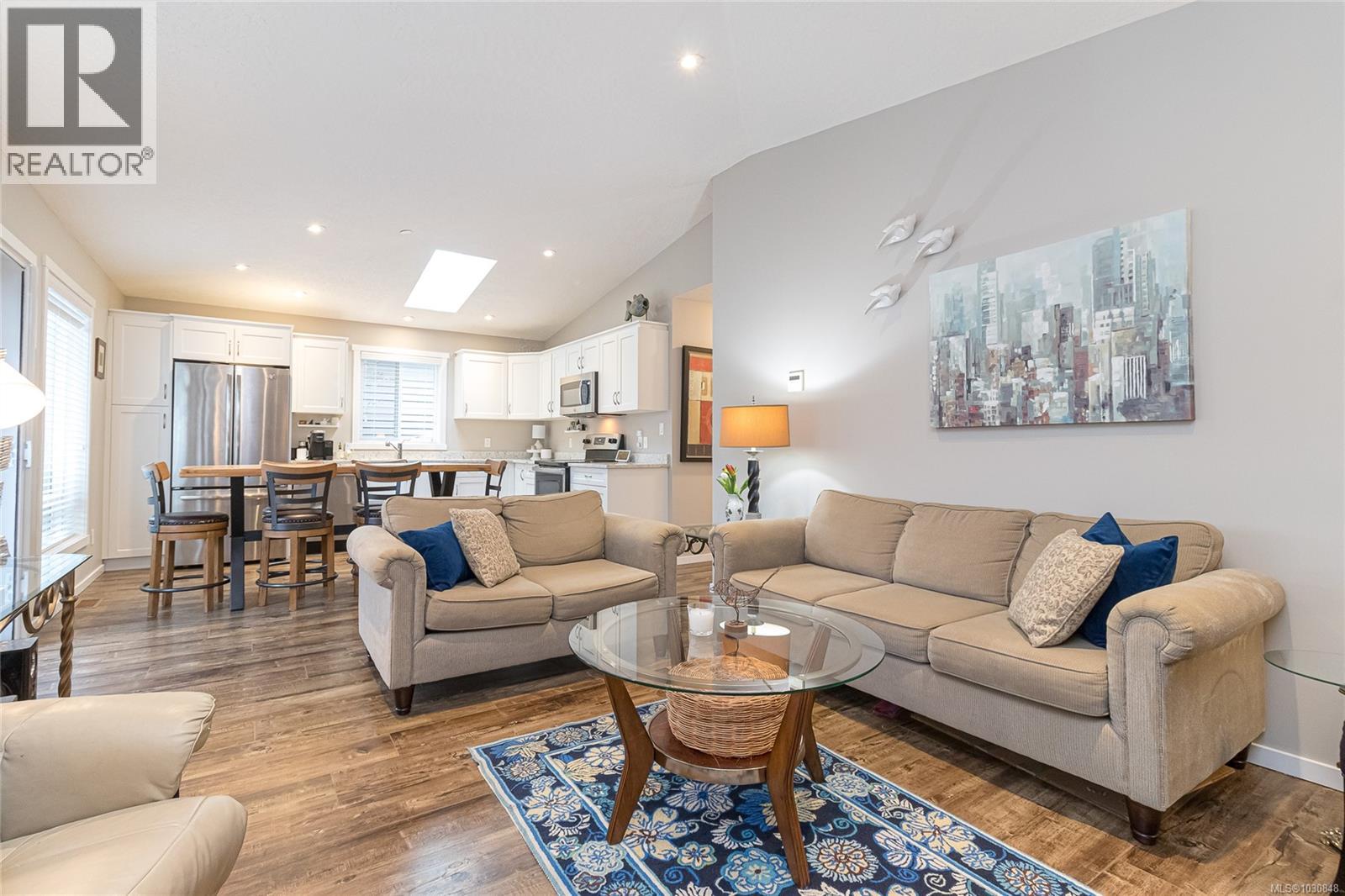 24 7650 Qwuc chus Lane, Central Saanich