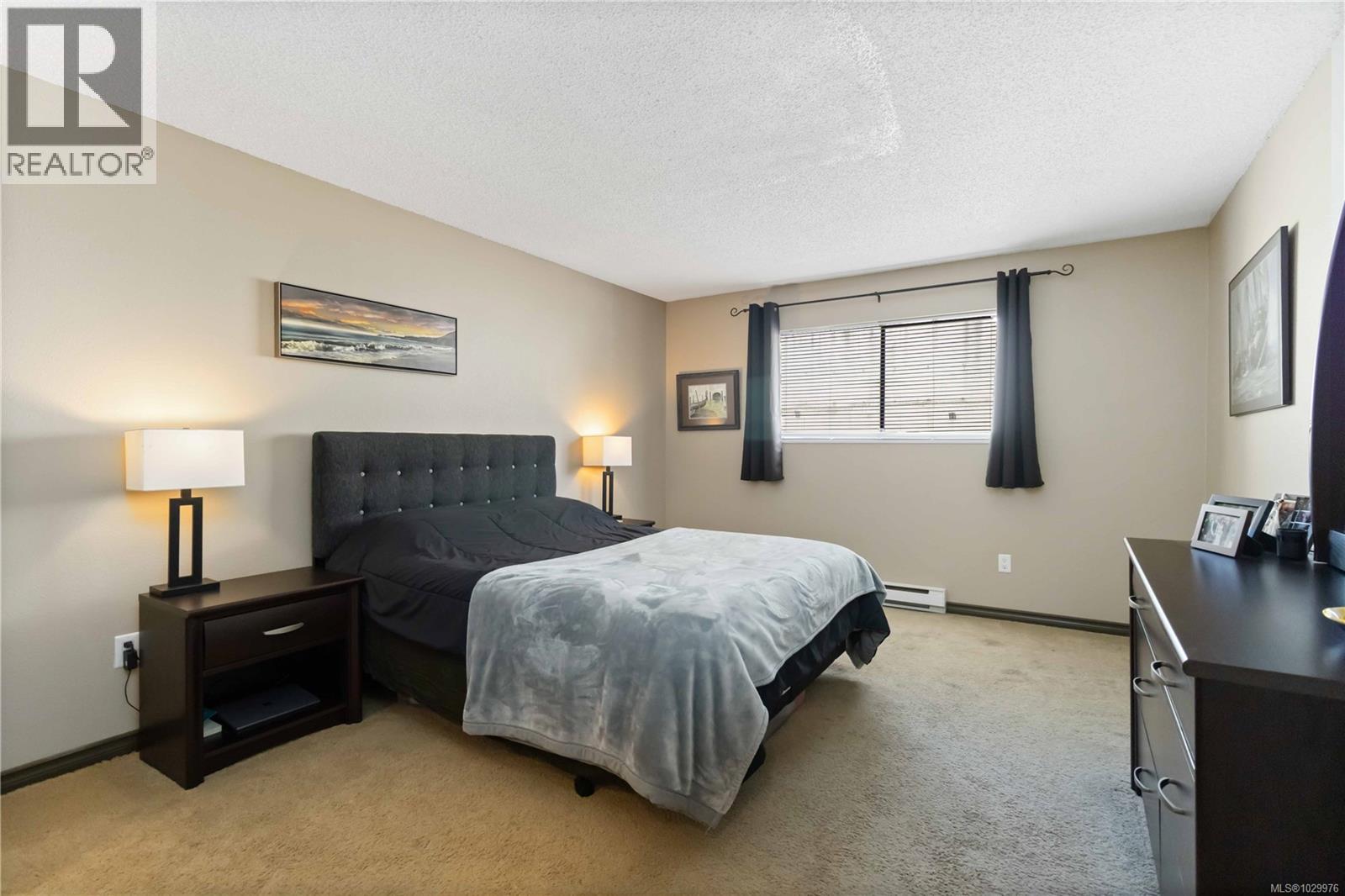 314 3255 Glasgow Avenue, Saanich