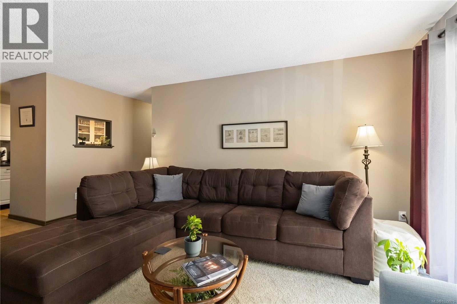 314 3255 Glasgow Avenue, Saanich