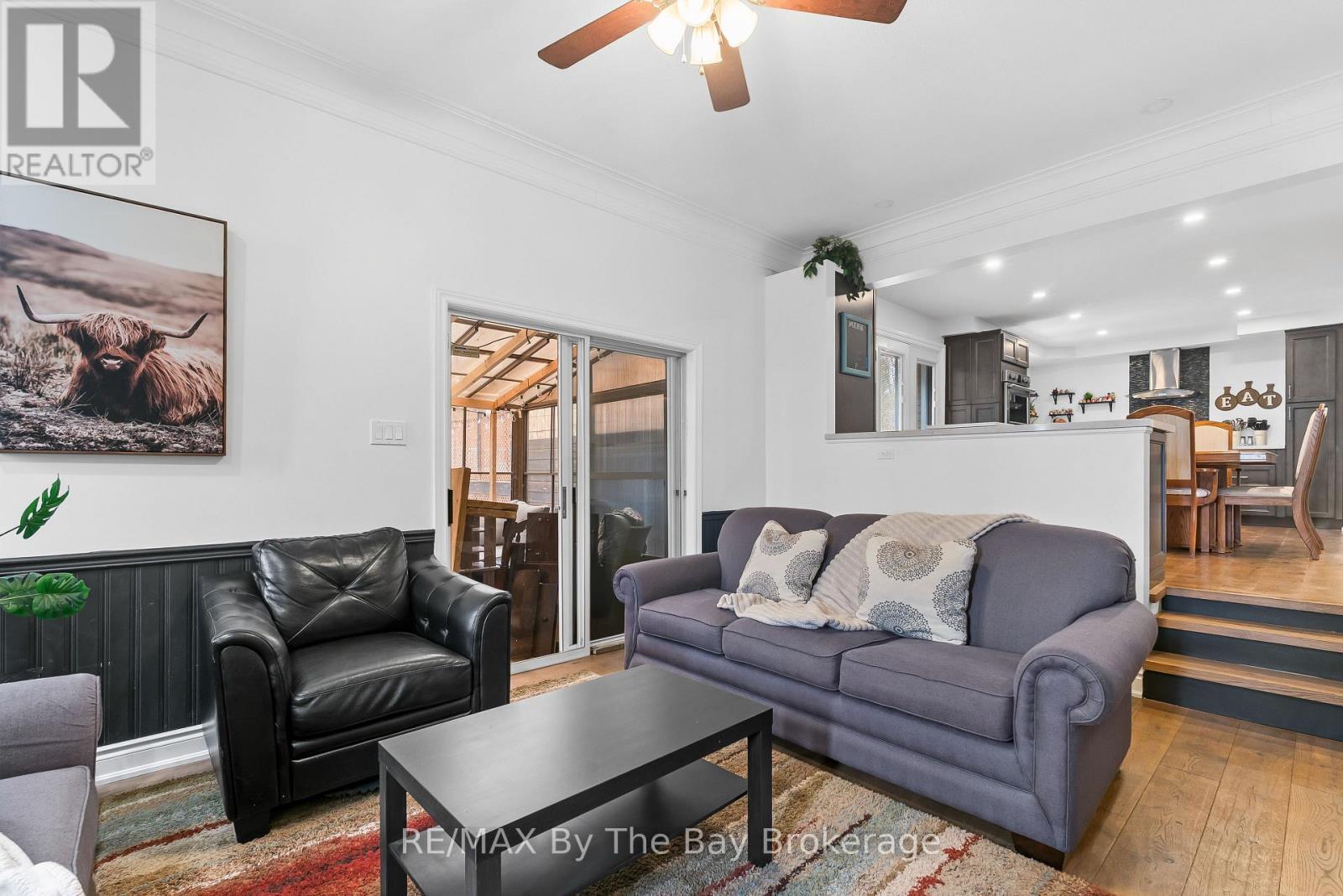 15 DEANNA DRIVE - 12