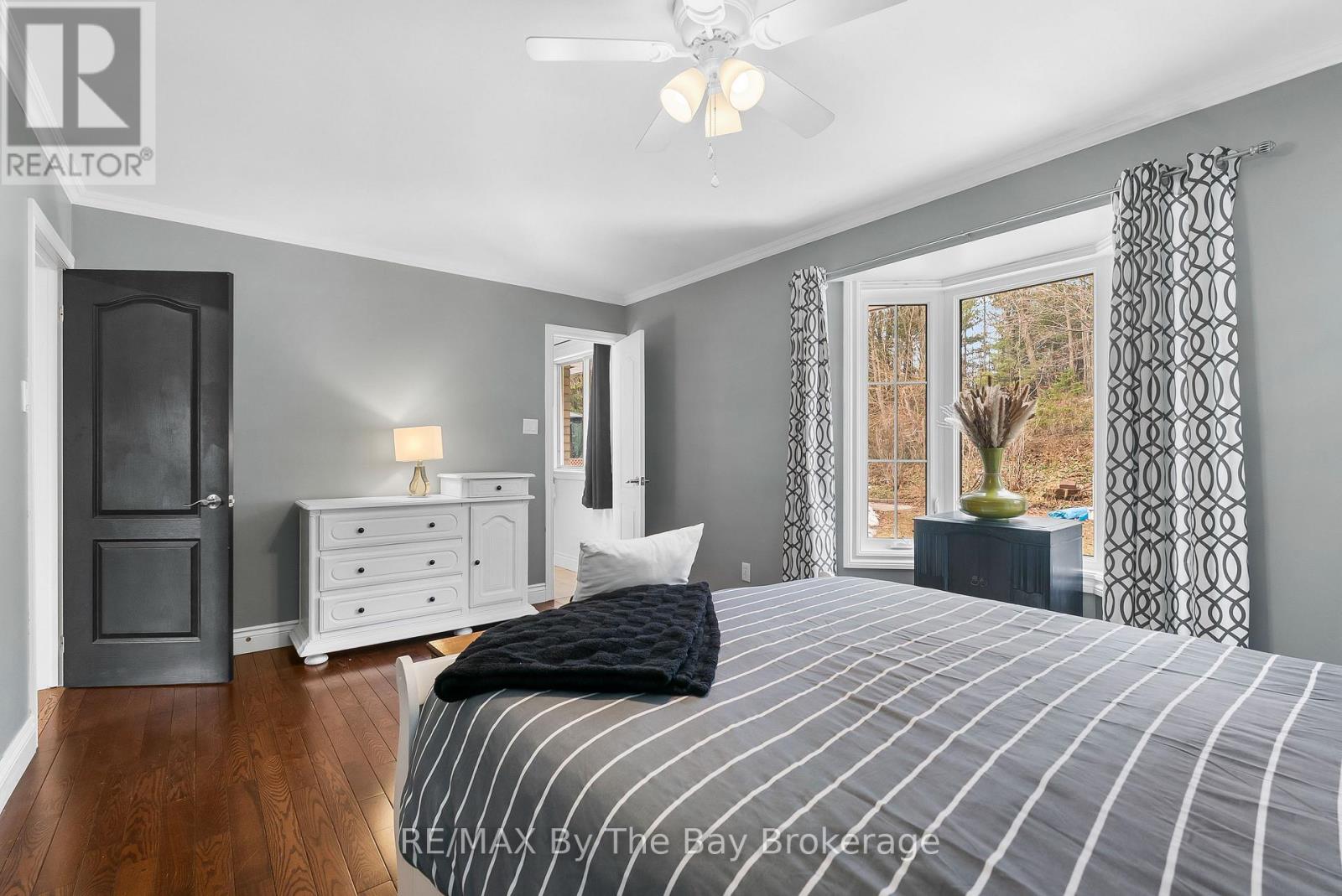 15 DEANNA DRIVE - 19