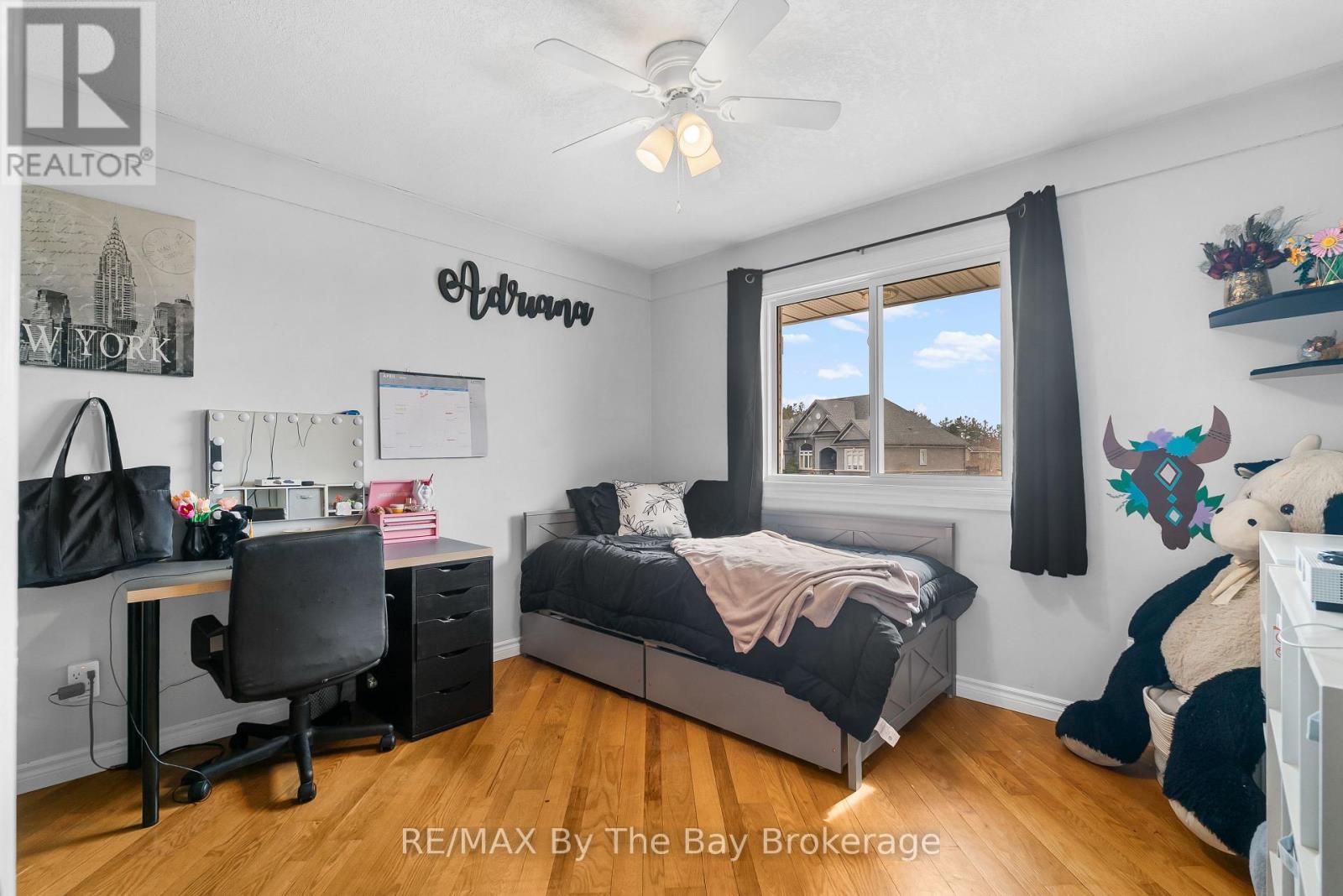 15 DEANNA DRIVE - 24