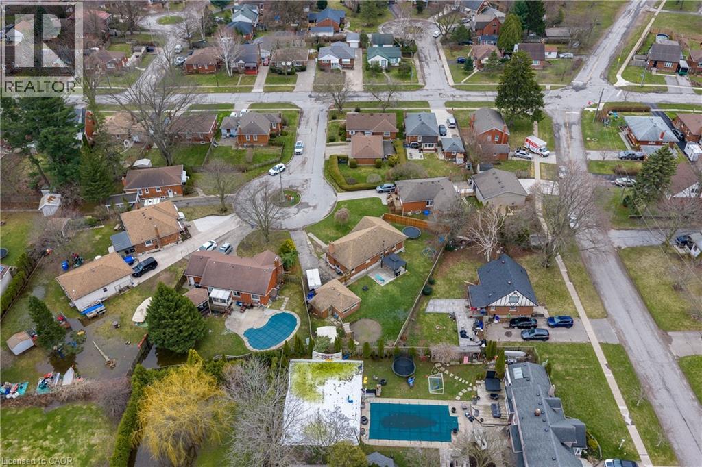 6396 LAURA CRESCENT - 42