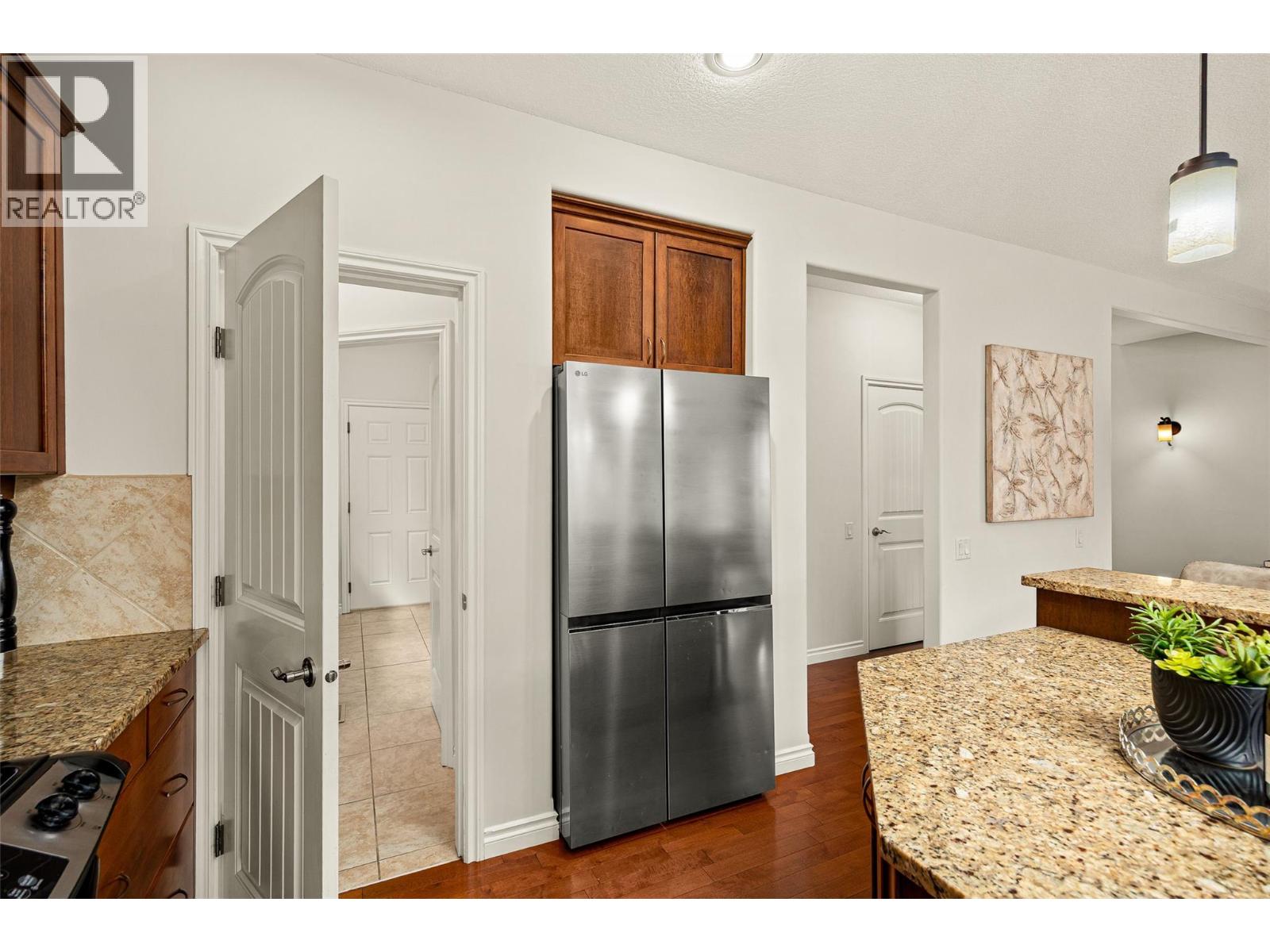  647 Peridot Place, Kelowna