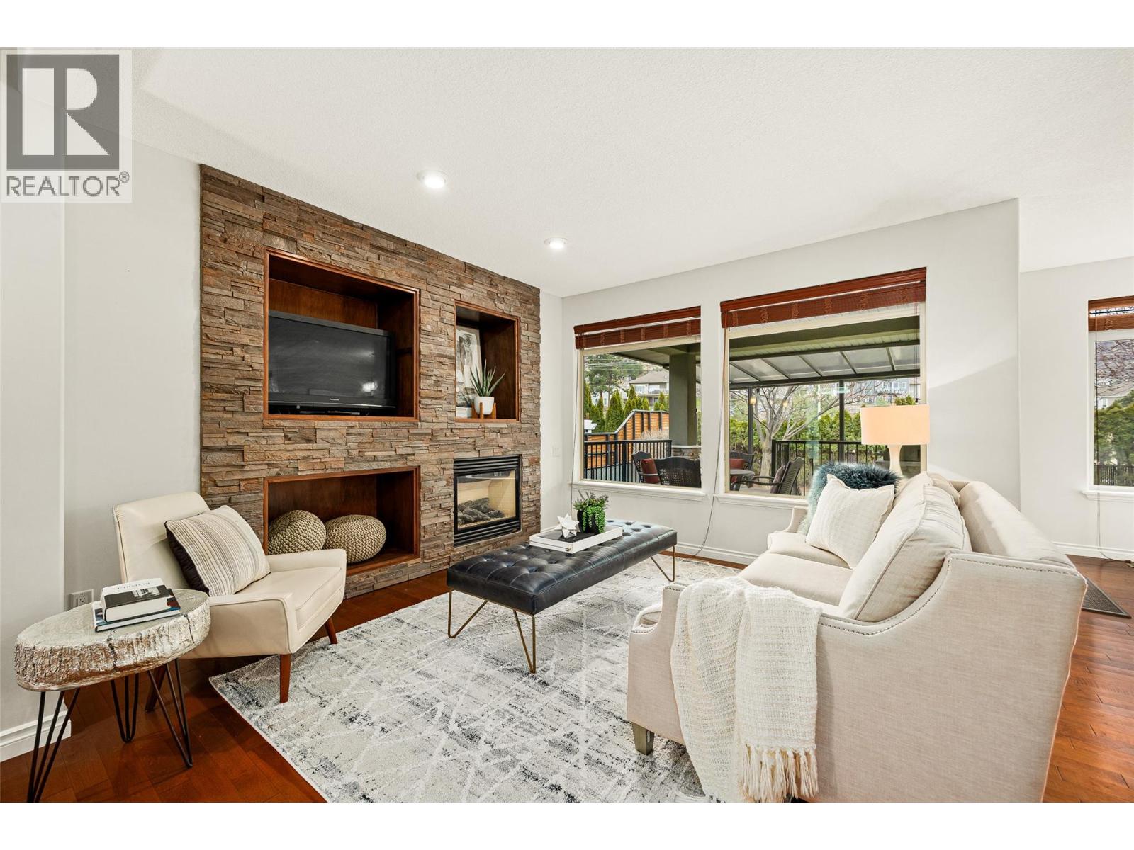  647 Peridot Place, Kelowna