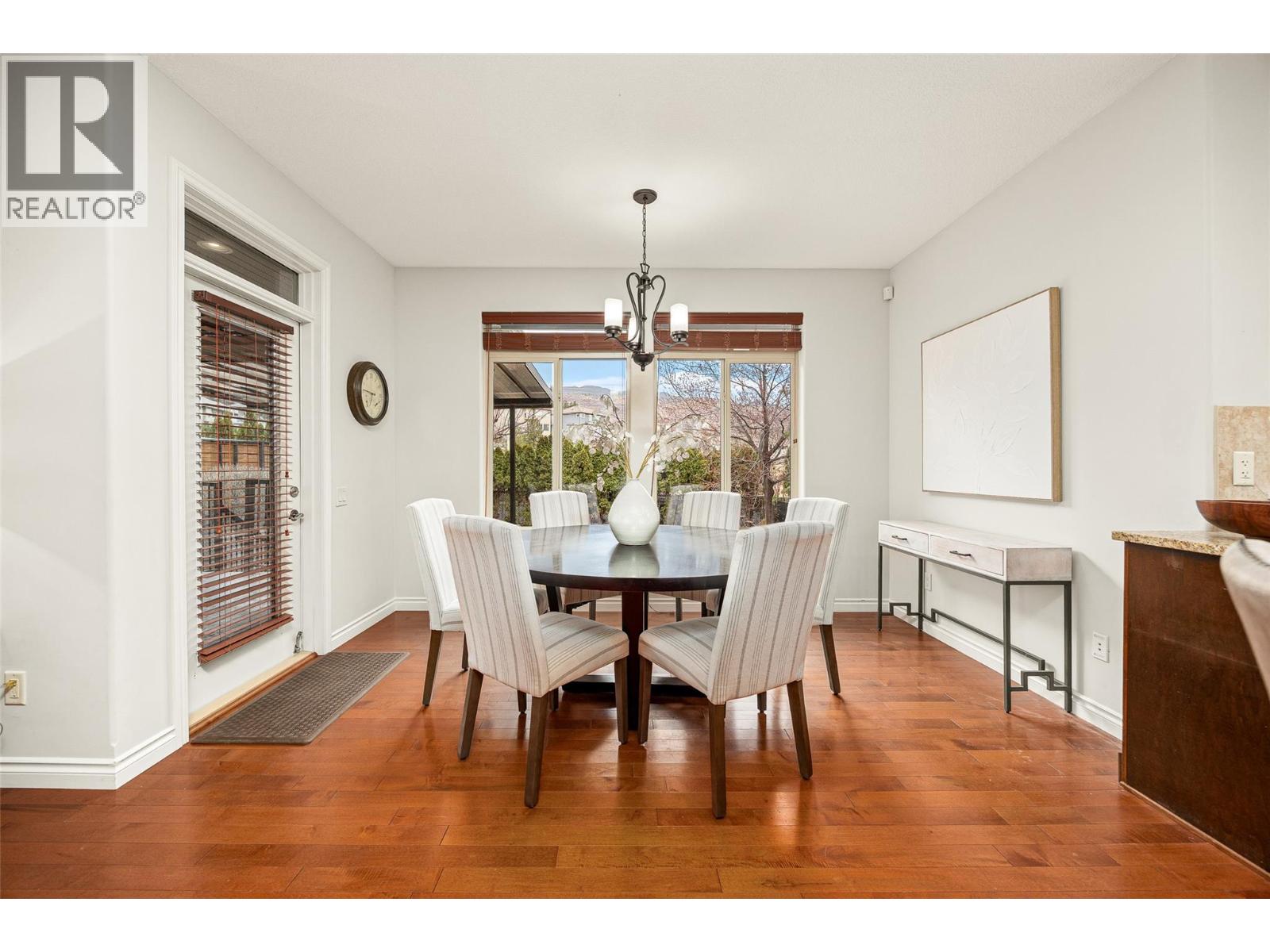  647 Peridot Place, Kelowna