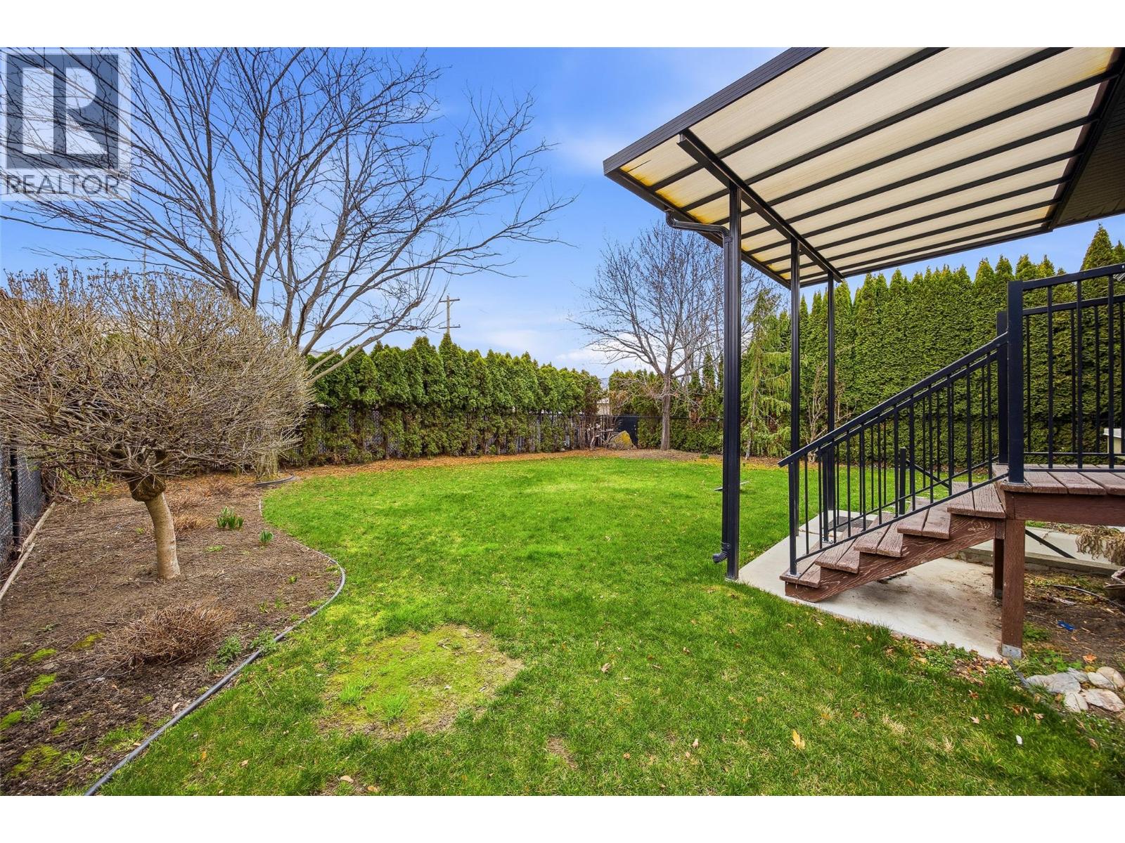  647 Peridot Place, Kelowna