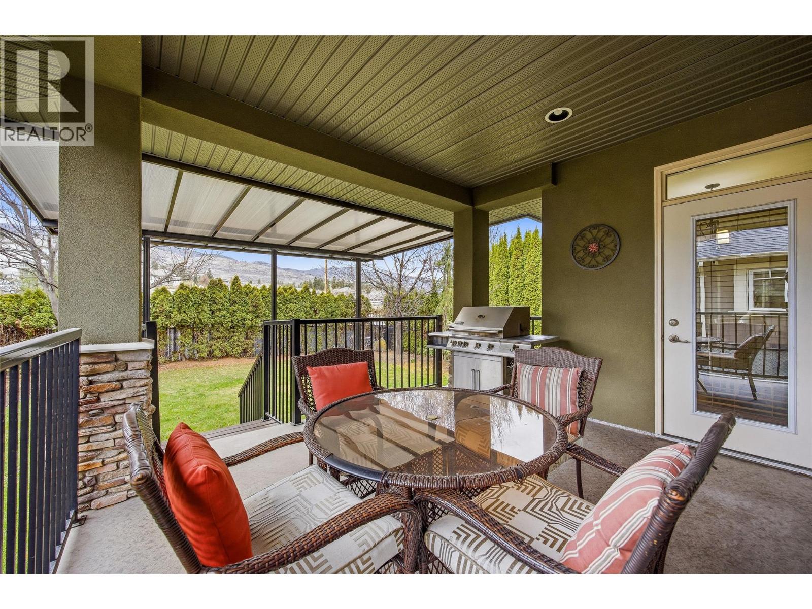  647 Peridot Place, Kelowna