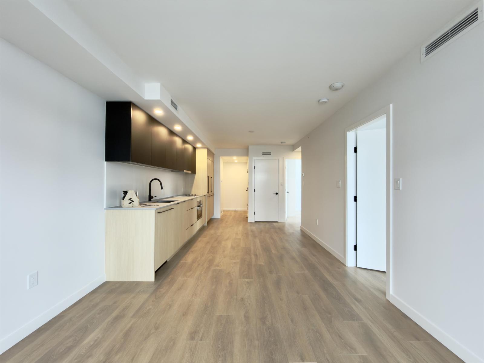 2611 13738 CENTRAL AVENUE, Surrey