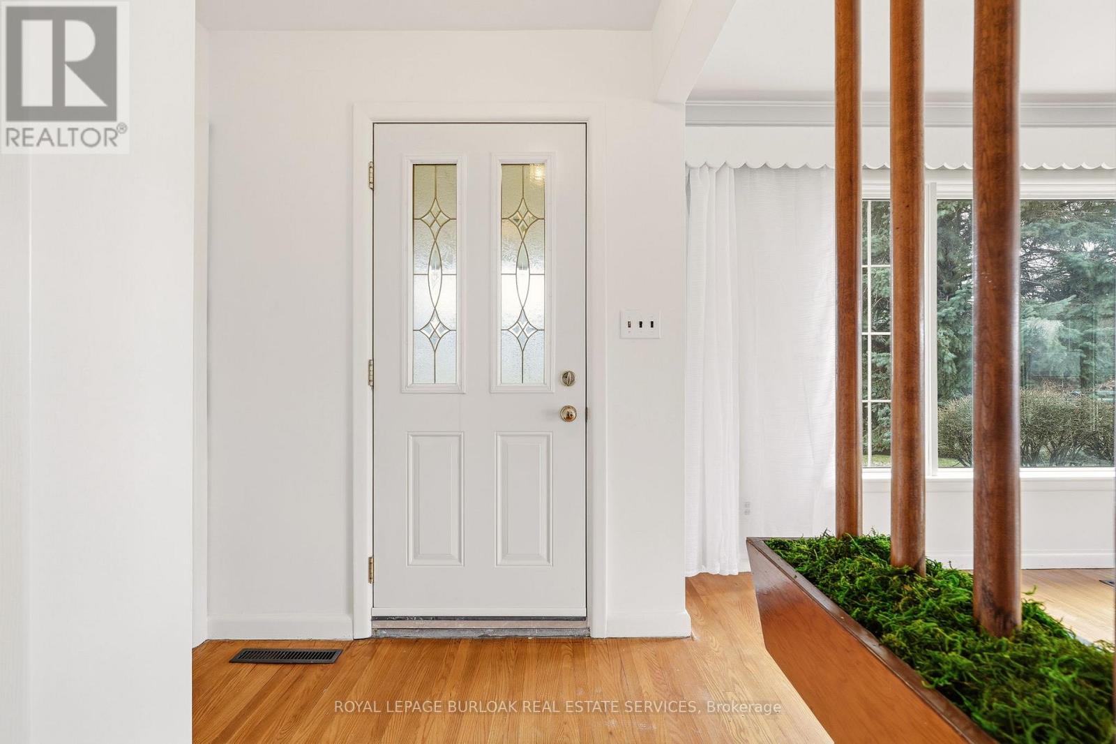 890 FALCON BOULEVARD - 29