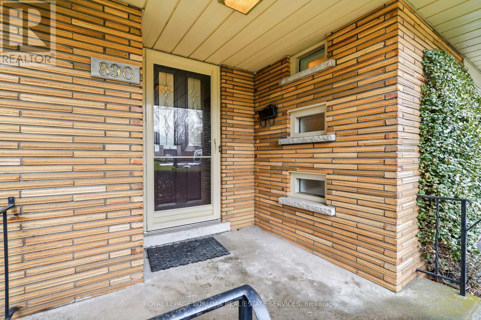 890 FALCON BOULEVARD - 4