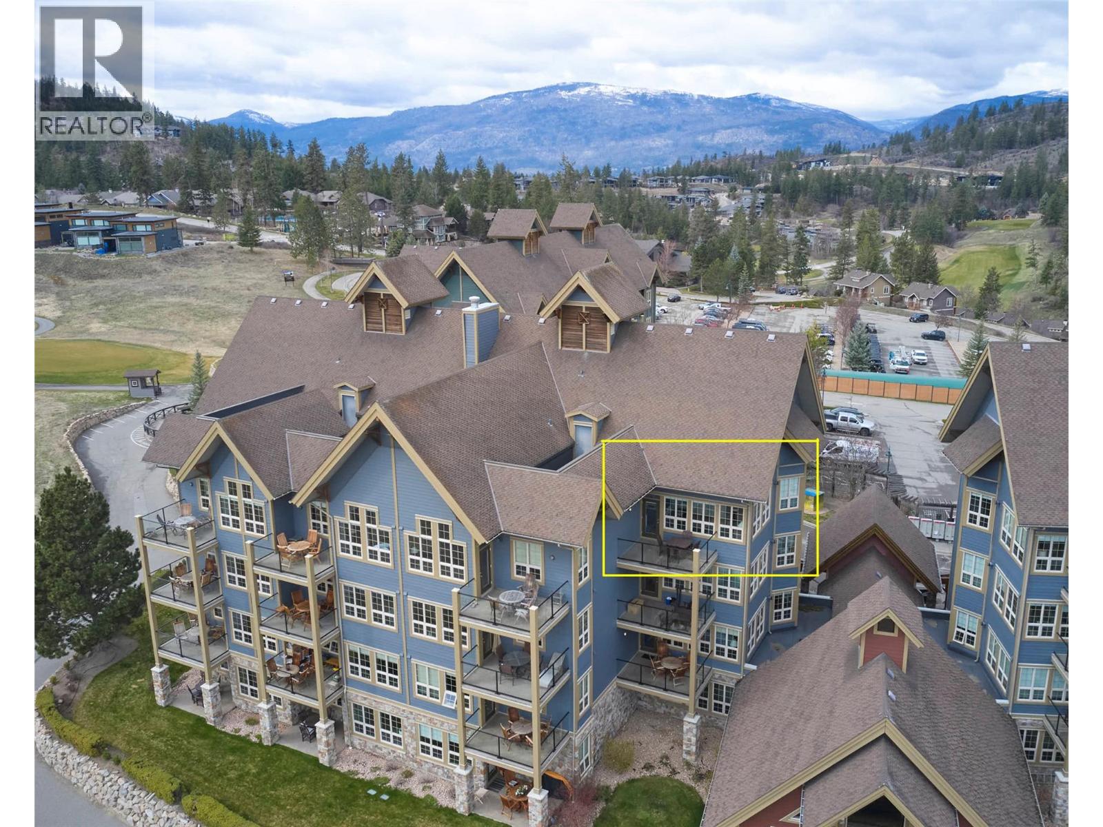 #422 105 VILLAGE CENTRE COURT - 35