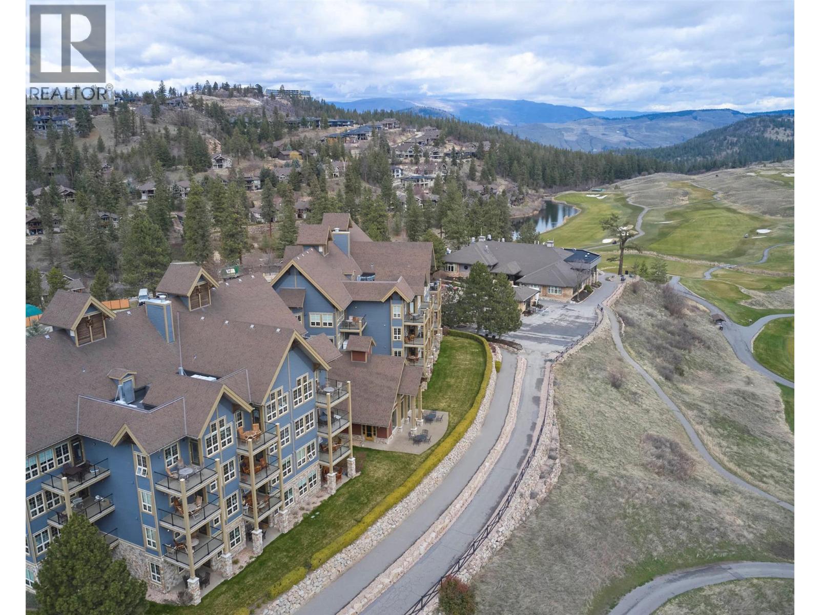 #422 105 VILLAGE CENTRE COURT - 39