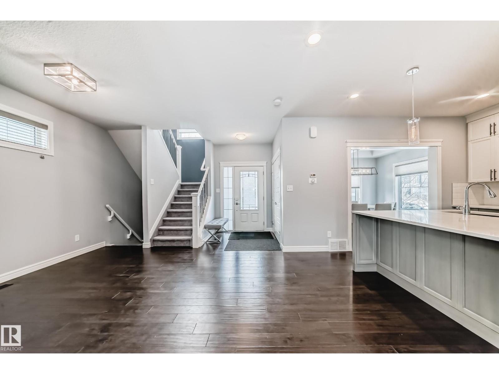 5630 JUCHLI AV NW, Edmonton