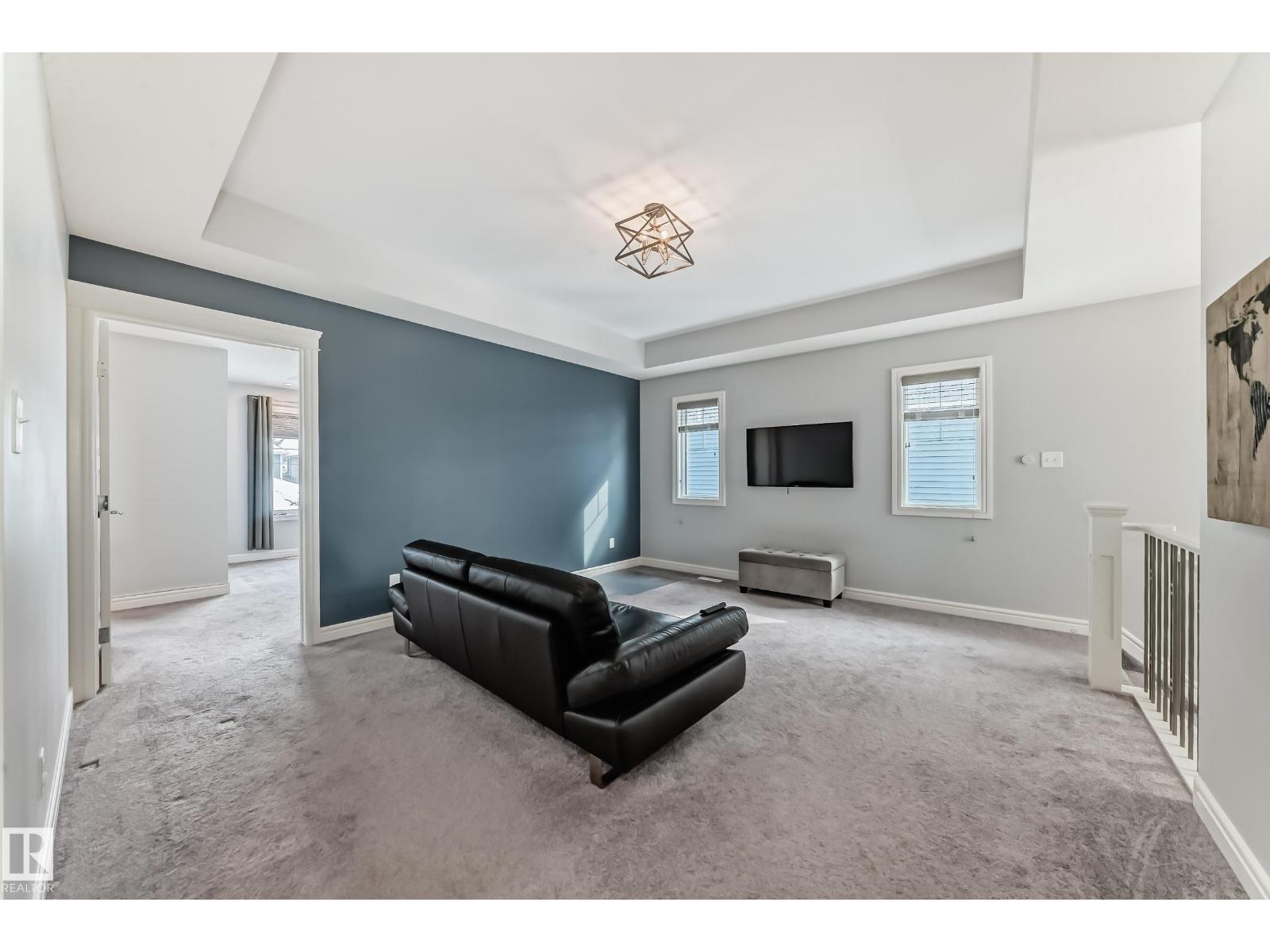 5630 JUCHLI AV NW, Edmonton