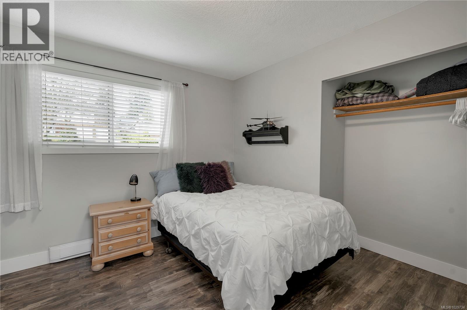 241 Alder St S, Campbell River