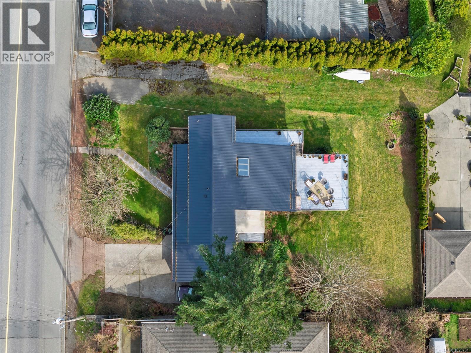 241 Alder St S, Campbell River