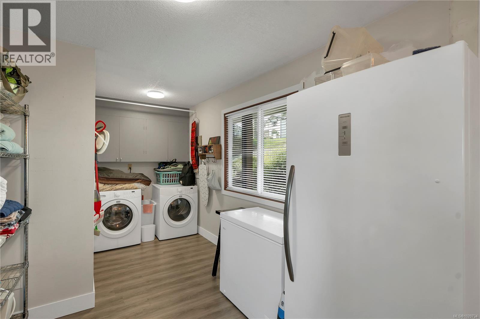 241 Alder St S, Campbell River