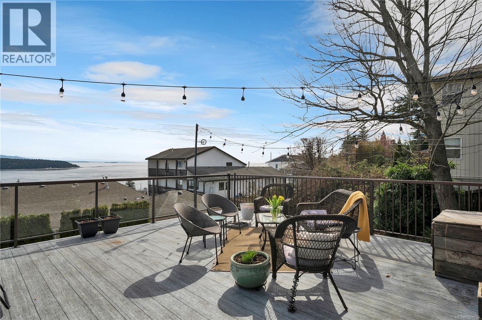 241 Alder St S, Campbell River