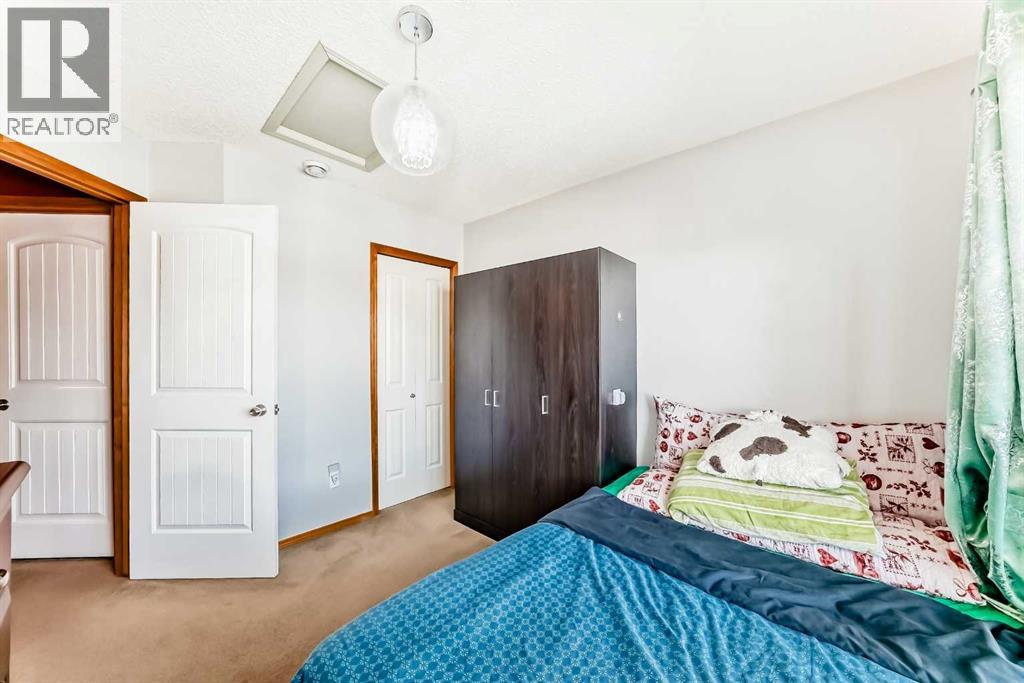 Single Family House Bungalow for Sale in   Everridge Square SW Evergreen Calgary 