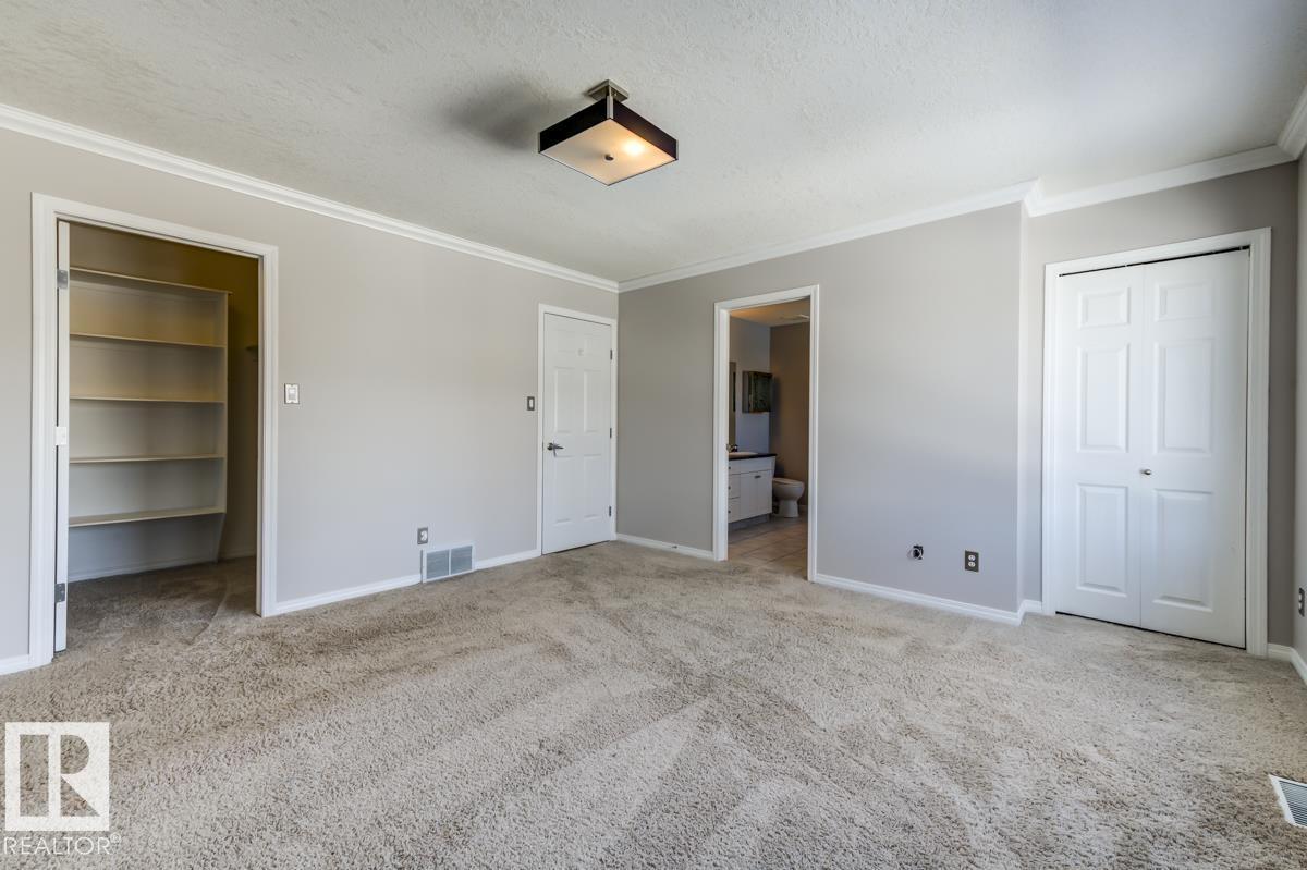 10519 87 AV NW, Edmonton