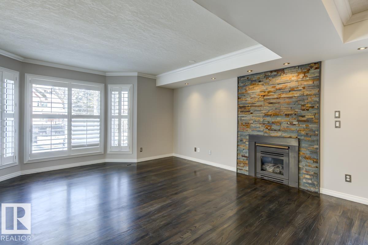 10519 87 AV NW, Edmonton