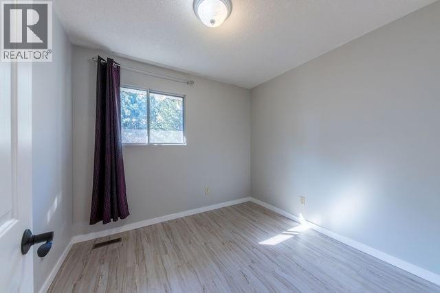 #42 1469 Springhill Drive - 22