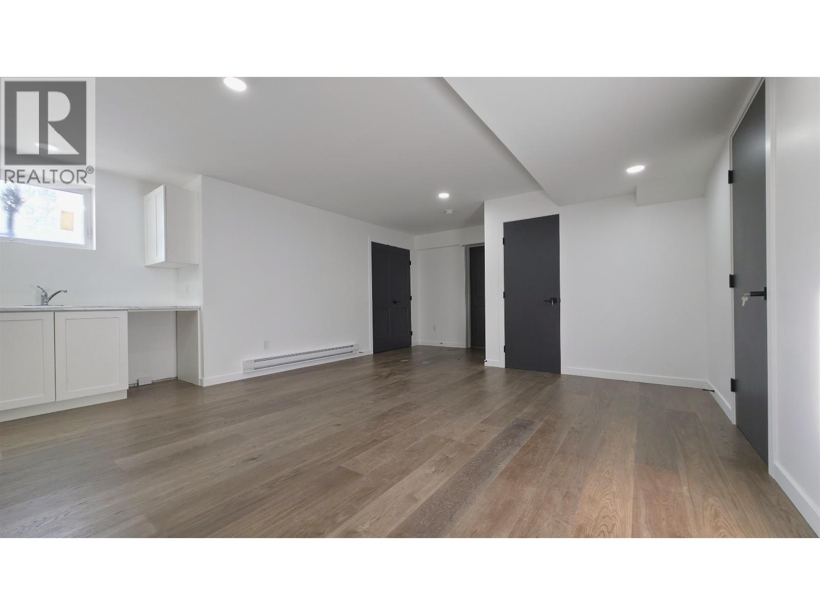 7960 SUTLEY ROAD - 30