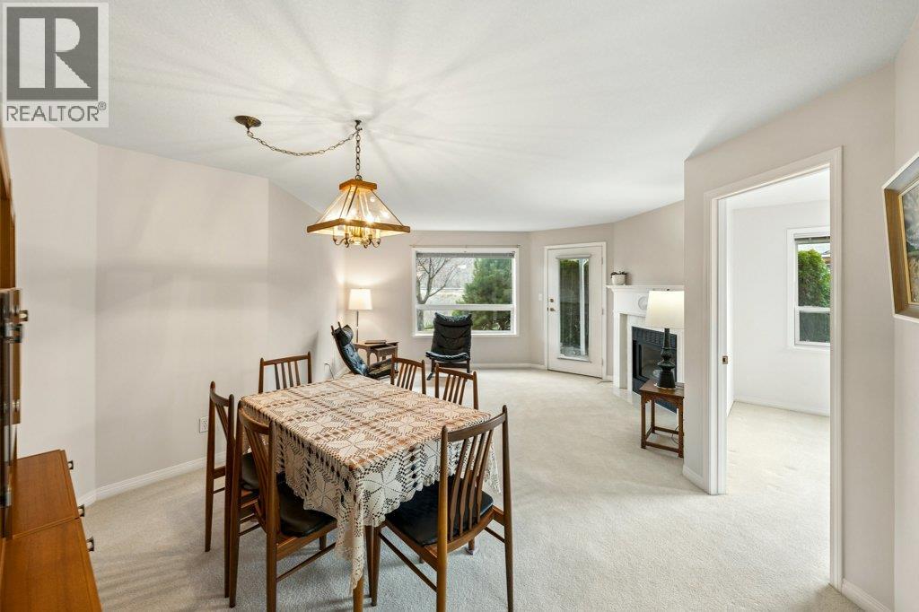 6514 Meadows Drive Unit# 4, Oliver