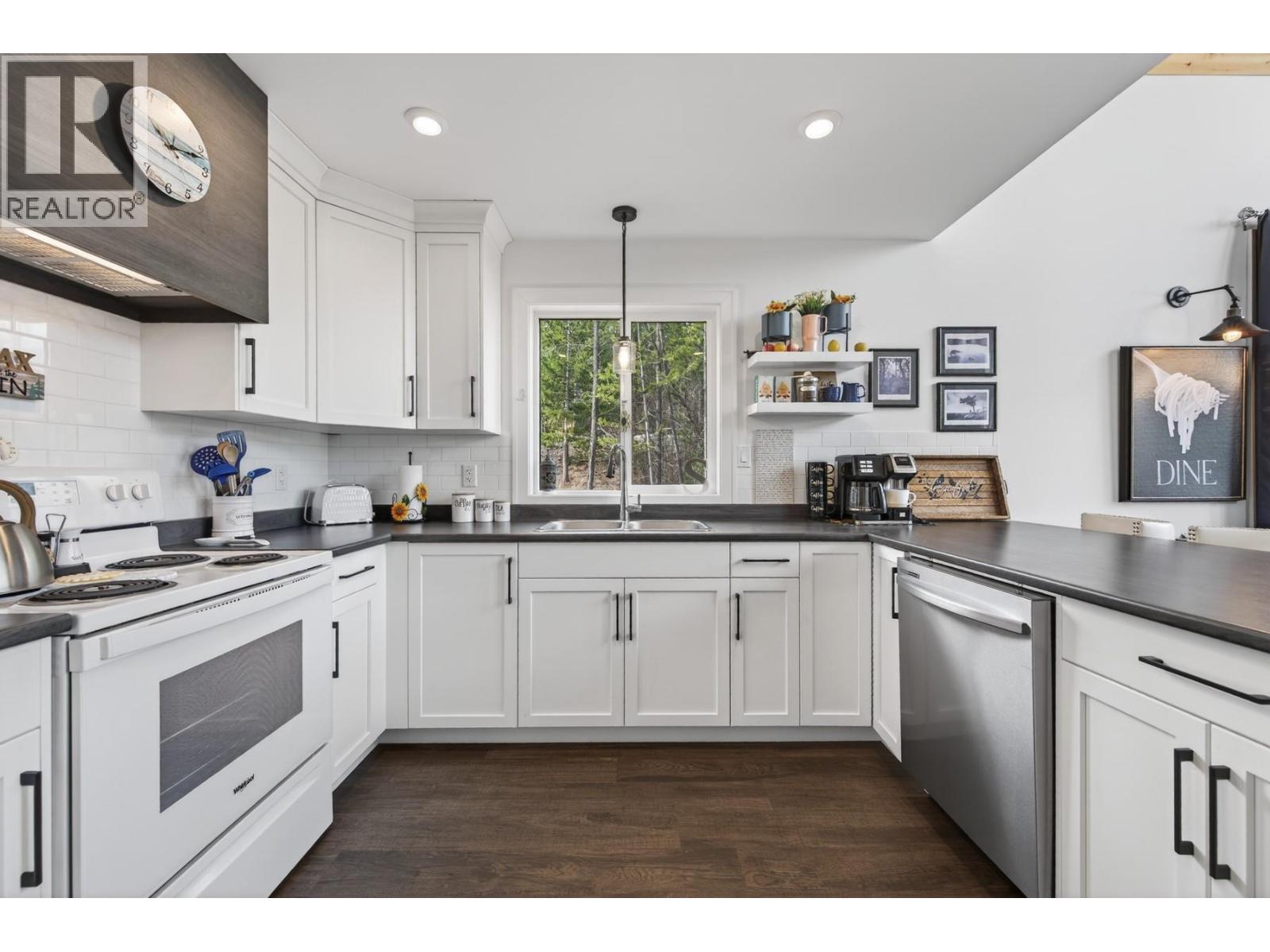 1511 Covert Place, Merritt