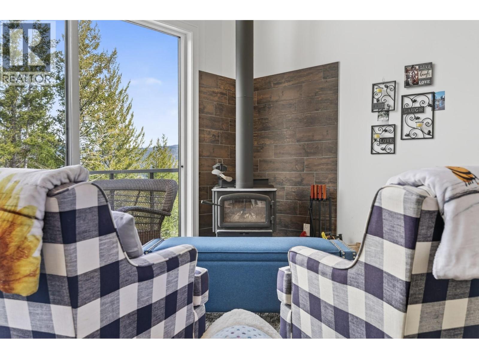 1511 Covert Place, Merritt