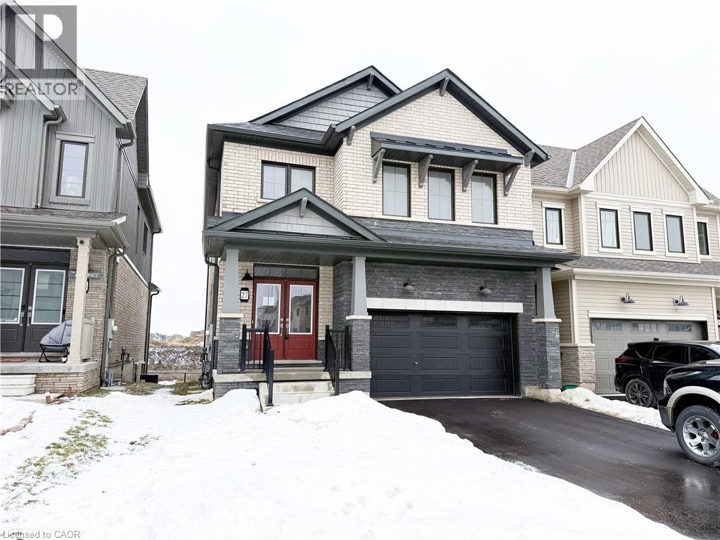 27 STARBOARD Crescent