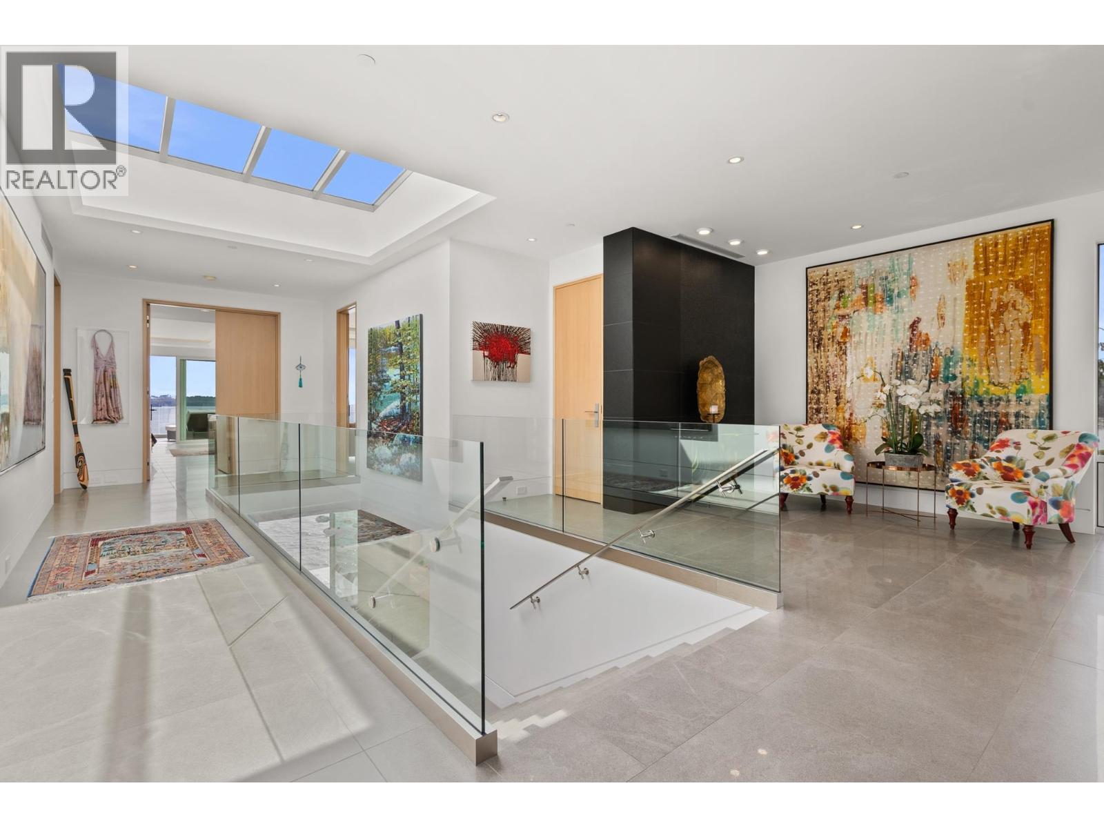 3906 MARINE DRIVE, West Vancouver