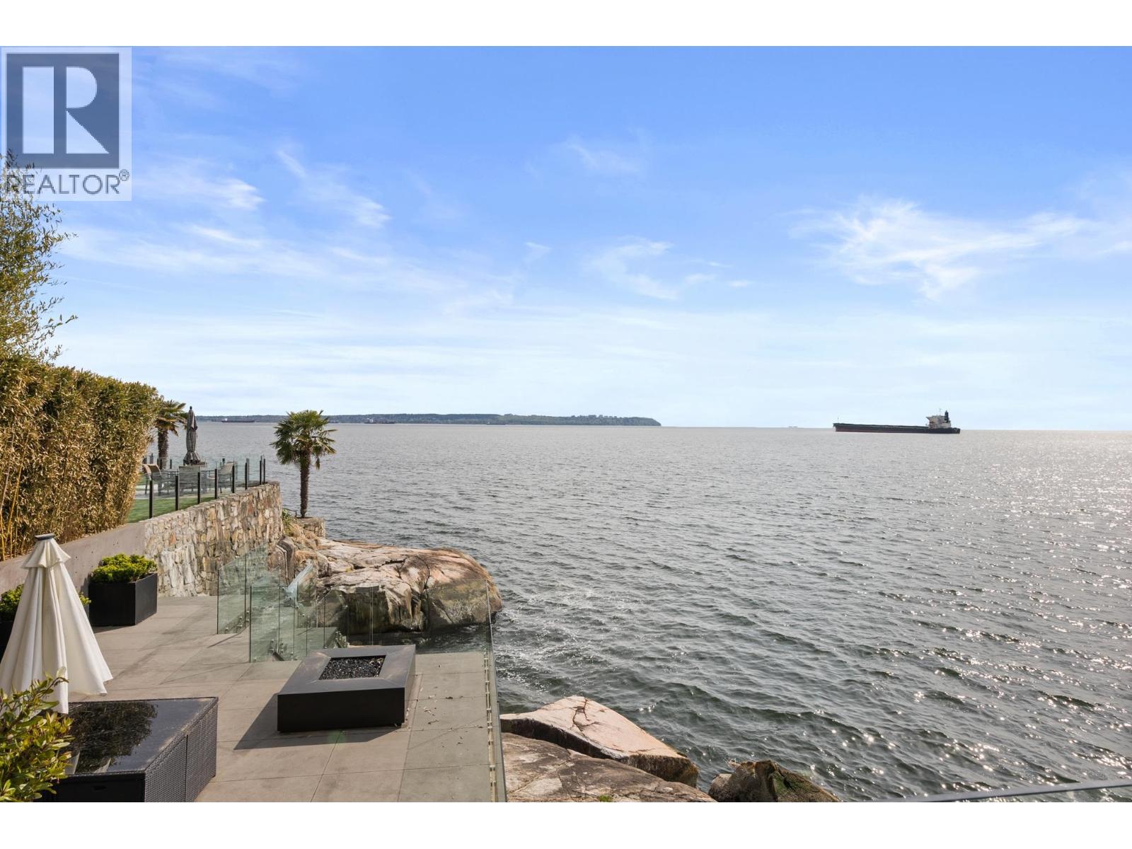 3906 MARINE DRIVE, West Vancouver