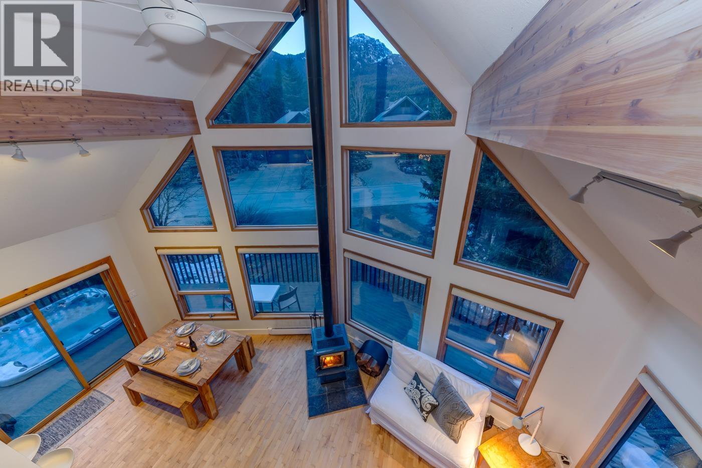 2748 COYOTE PLACE, Whistler