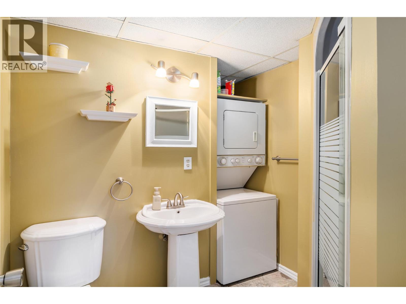  7992 Falcon Ridge Crescent, Kelowna