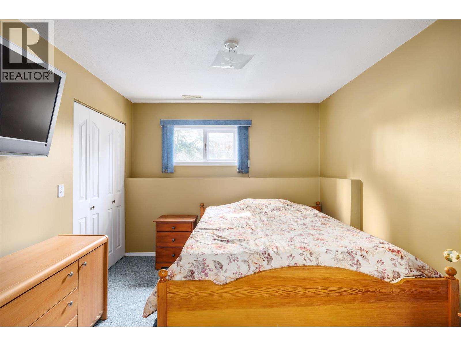  7992 Falcon Ridge Crescent, Kelowna