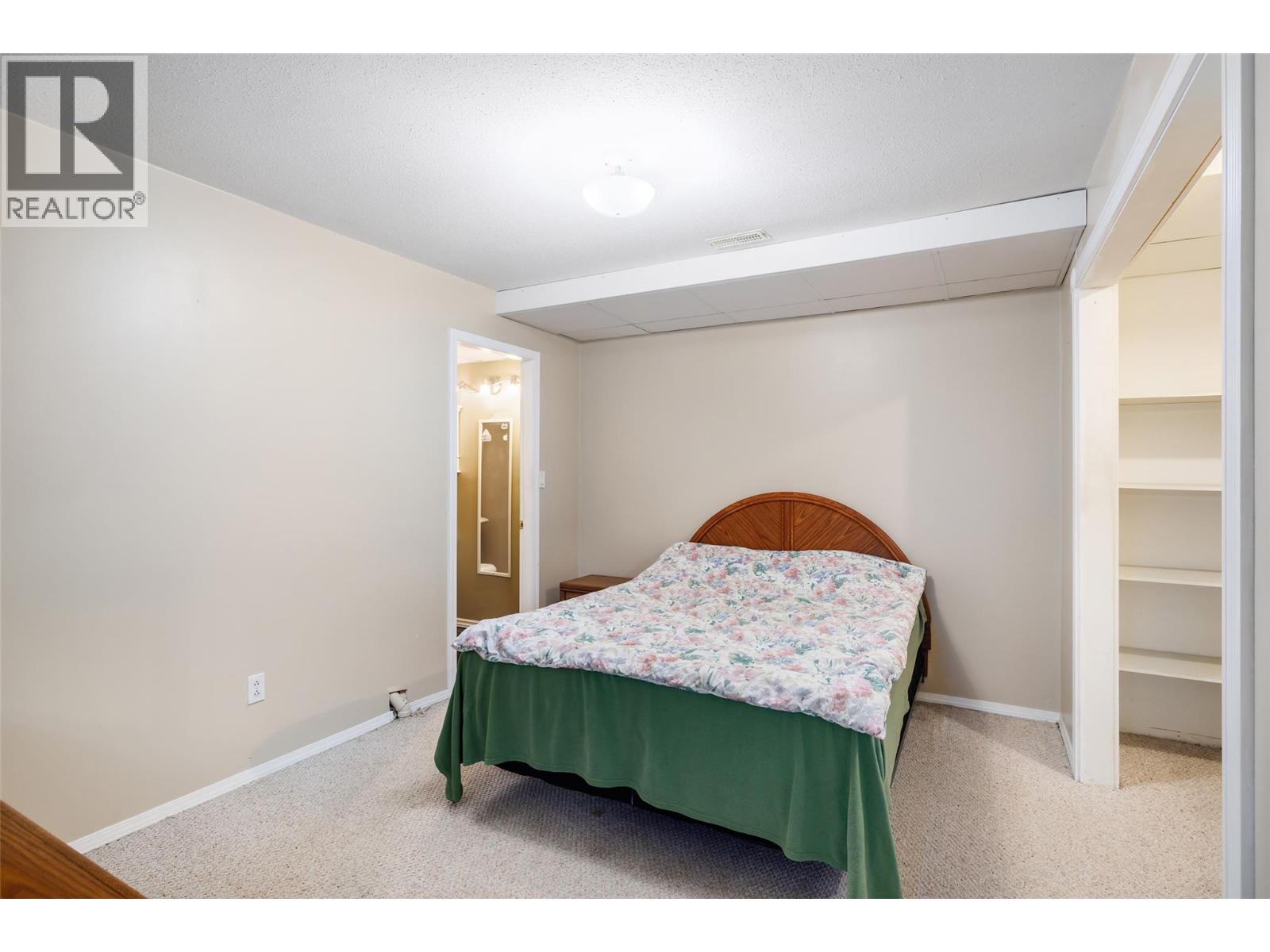  7992 Falcon Ridge Crescent, Kelowna