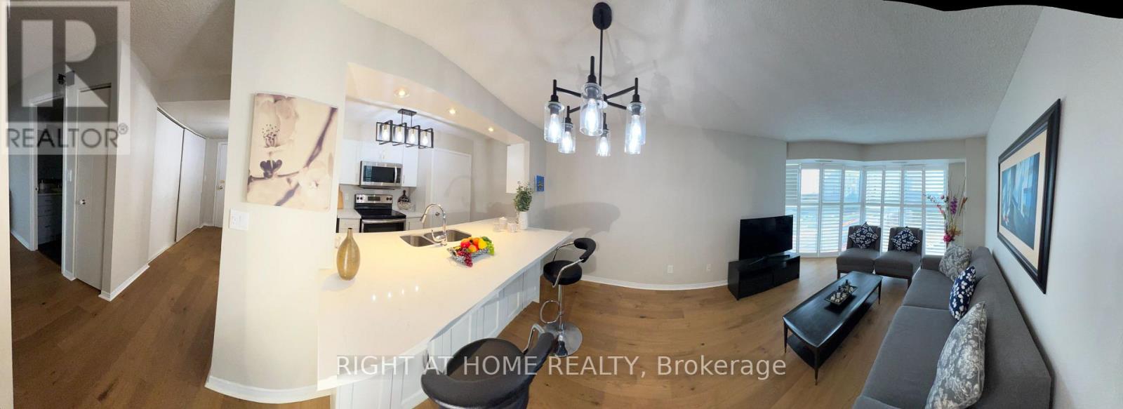 #706 90 DALE AVENUE - 23