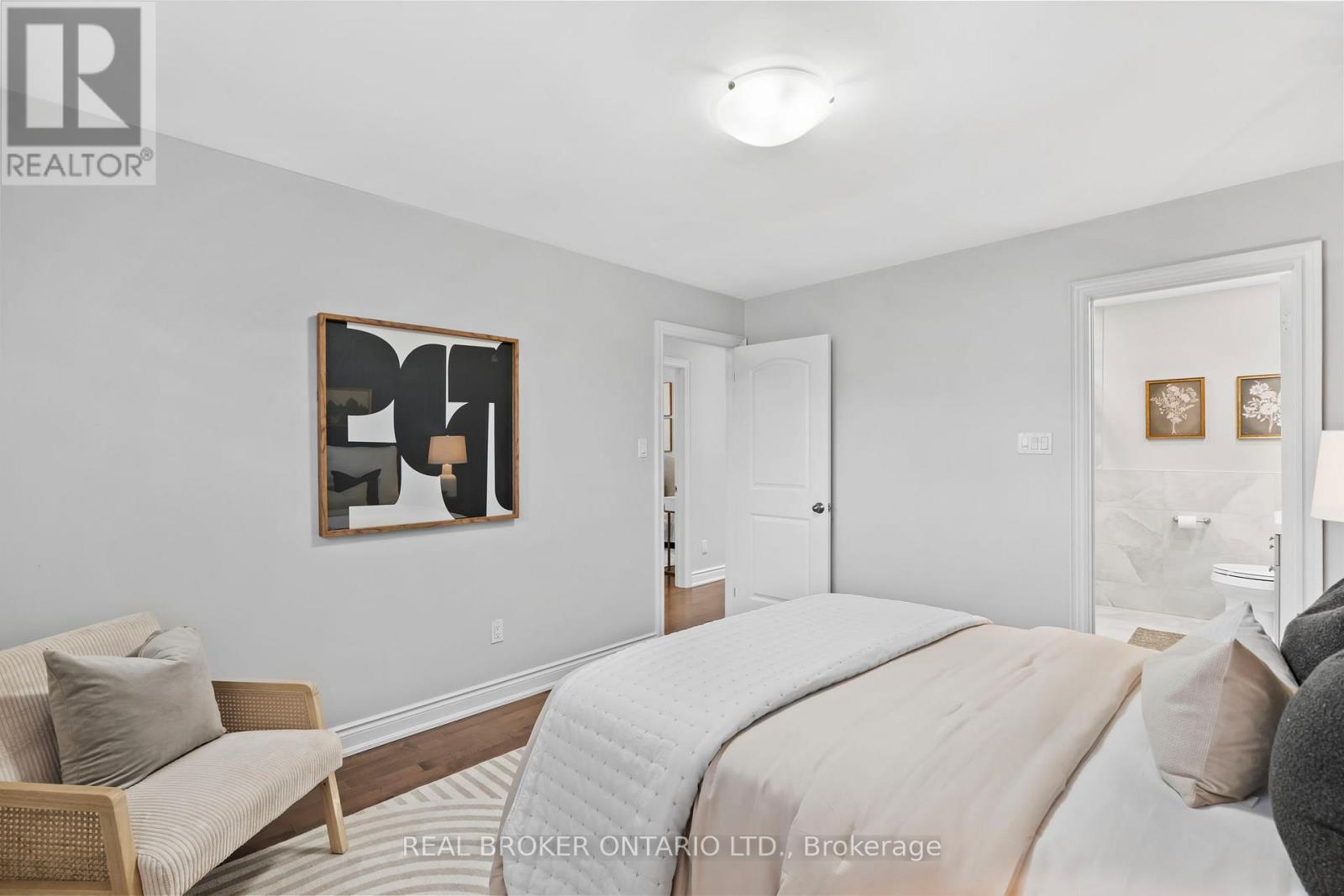 704 COULSON AVENUE - 32