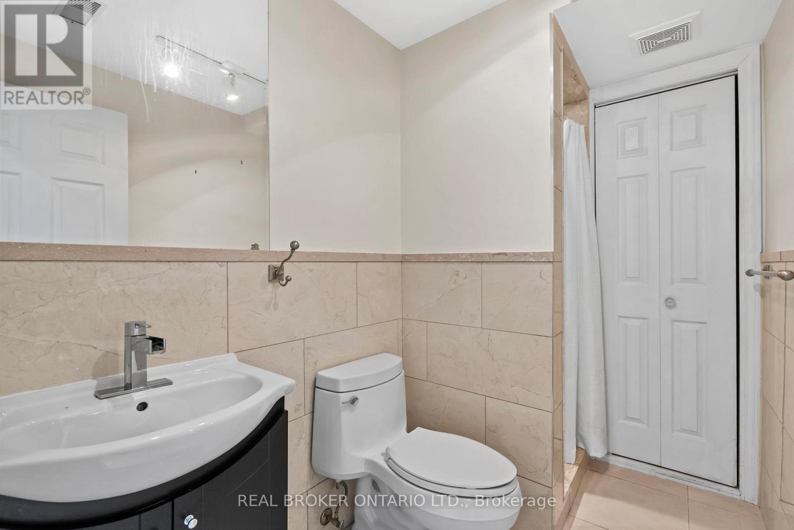 704 COULSON AVENUE - 37