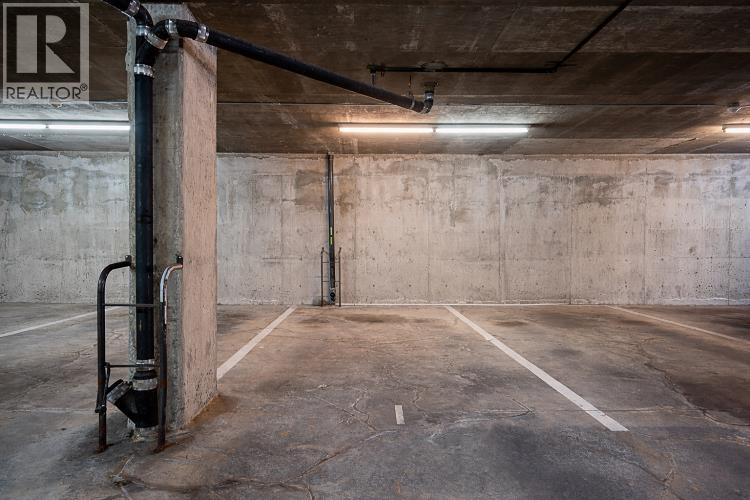 202 320 W 2ND STREET, North Vancouver