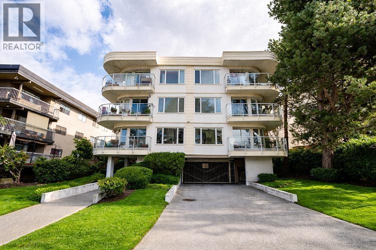 202 320 W 2ND STREET, North Vancouver