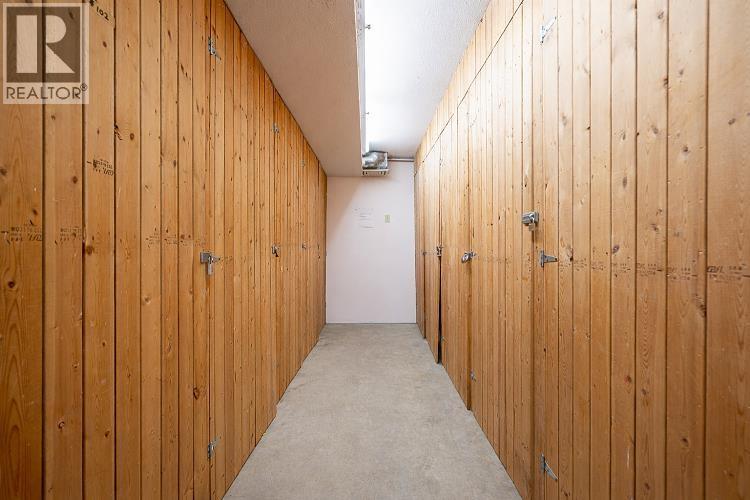 202 320 W 2ND STREET, North Vancouver