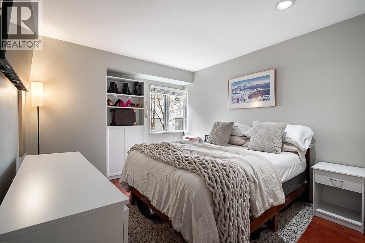 202 320 W 2ND STREET, North Vancouver