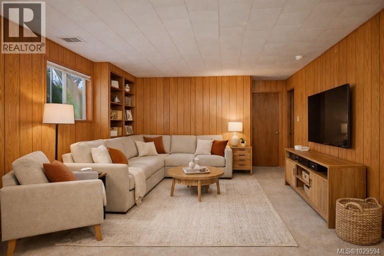 2876 Acacia Dr, Colwood